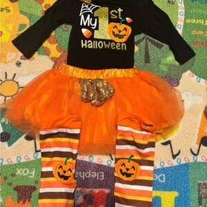 Source Unknown Black and Orange Halloween Costume Set